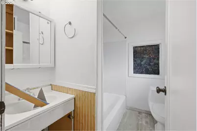 2315 8th St, Tillamook, OR 97141 - Photo 15