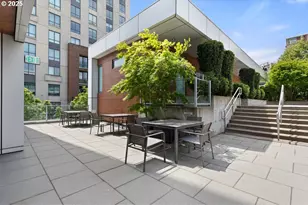 1001 NW Lovejoy St, Portland, OR 97209 - Photo 43