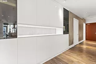 1001 NW Lovejoy St, Portland, OR 97209 - Photo 37