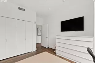 1001 NW Lovejoy St, Portland, OR 97209 - Photo 35