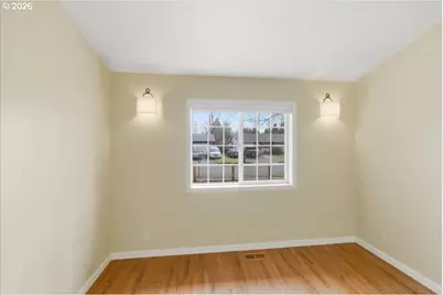 5718 E St, Springfield, OR 97477 - Photo 27