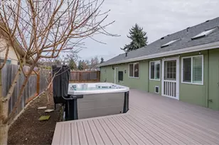 5718 E St, Springfield, OR 97477 - Photo 39