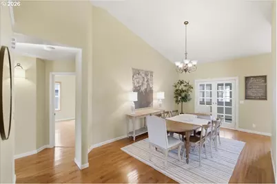 5718 E St, Springfield, OR 97477 - Photo 13