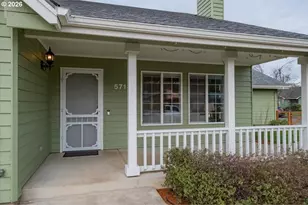 5718 E St, Springfield, OR 97477 - Photo 7