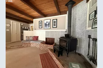 1090 E Willis Creek Rd, Winston, OR 97496 - Photo 11