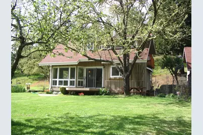 1090 E Willis Creek Rd, Winston, OR 97496 - Photo 19