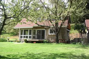 1090 E Willis Creek Rd, Winston, OR 97496 - Photo 19