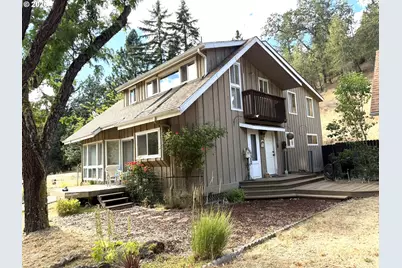 1090 E Willis Creek Rd, Winston, OR 97496 - Photo 29