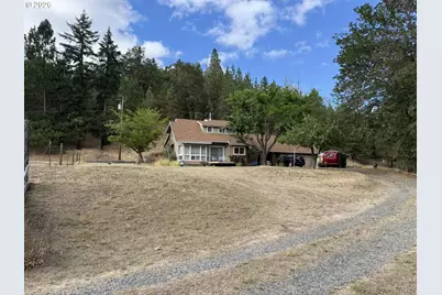 1090 E Willis Creek Rd, Winston, OR 97496 - Photo 13