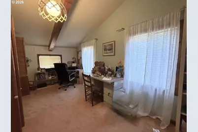 1090 E Willis Creek Rd, Winston, OR 97496 - Photo 25