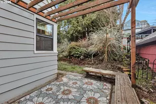 6815 SW 8th Ave, Portland, OR 97219 - Photo 25