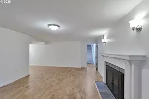 6815 SW 8th Ave, Portland, OR 97219 - Photo 23