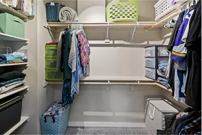 9302 SW 30th Ave, Portland, OR 97219 - Photo 29