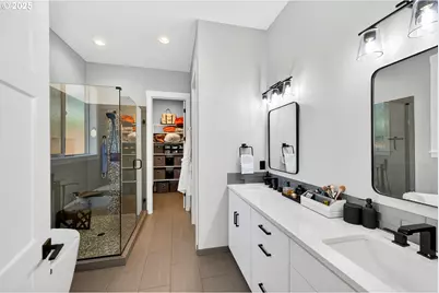 108 W 16th St, La Center, WA 98629 - Photo 17