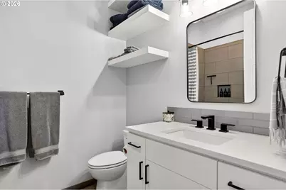 108 W 16th St, La Center, WA 98629 - Photo 23