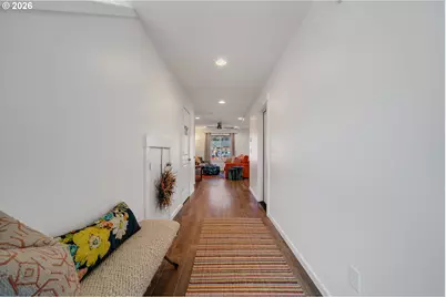 17 NW 6th Pl, Warrenton, OR 97146 - Photo 5