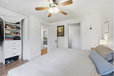 8822 SE Knapp St, Portland, OR 97266 - Photo 15