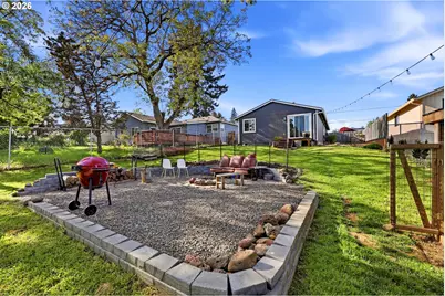 8822 SE Knapp St, Portland, OR 97266 - Photo 29