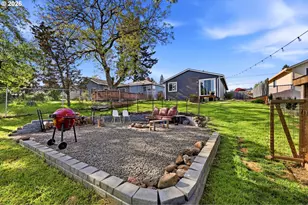 8822 SE Knapp St, Portland, OR 97266 - Photo 29