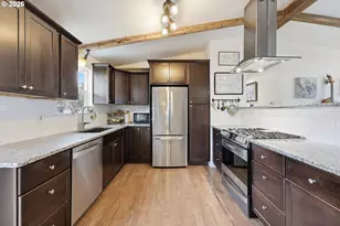 8822 SE Knapp St, Portland, OR 97266 - Photo 11