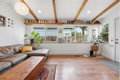 8822 SE Knapp St, Portland, OR 97266 - Photo 7