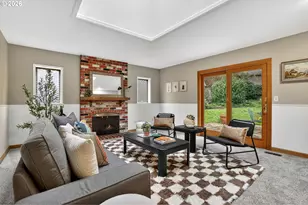 12855 SW Glenn Dr, Beaverton, OR 97008 - Photo 3