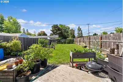680 E 20th Ave, Eugene, OR 97405 - Photo 25