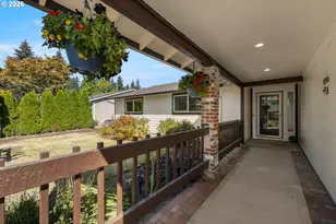 1546 SE 52nd Ave, Hillsboro, OR 97123 - Photo 3