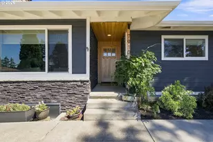 7910 SE 106th Ave, Portland, OR 97266 - Photo 3