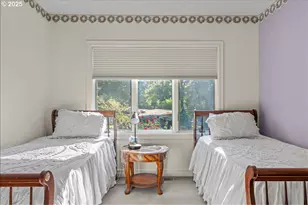 39889 McDowell Creek Dr, Lebanon, OR 97355 - Photo 27