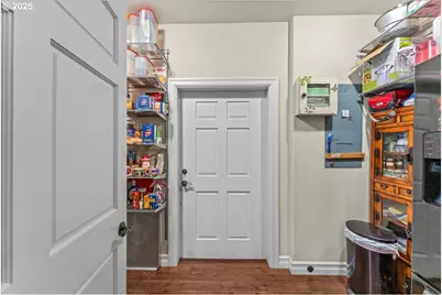 39889 McDowell Creek Dr, Lebanon, OR 97355 - Photo 25