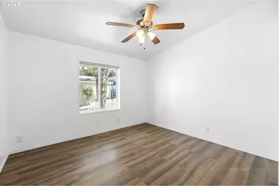 3228 NE Lombard St, Portland, OR 97211 - Photo 29