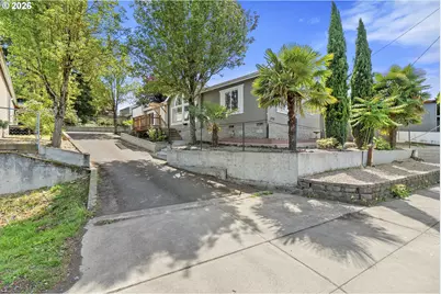 3228 NE Lombard St, Portland, OR 97211 - Photo 1