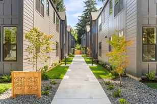 9213 N Seneca St, Portland, OR 97203 - Photo 5