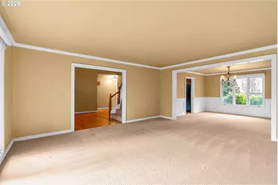 7061 SW Windemere Loop, Portland, OR 97225 - Photo 7