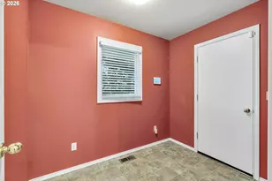 7061 SW Windemere Loop, Portland, OR 97225 - Photo 17