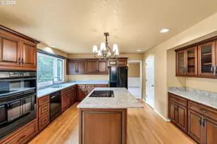 7061 SW Windemere Loop, Portland, OR 97225 - Photo 13