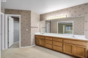 7061 SW Windemere Loop, Portland, OR 97225 - Photo 33