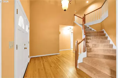 7061 SW Windemere Loop, Portland, OR 97225 - Photo 5