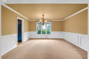 7061 SW Windemere Loop, Portland, OR 97225 - Photo 9
