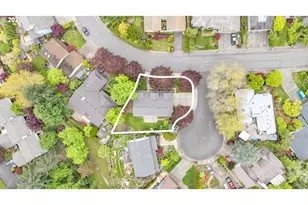 7061 SW Windemere Loop, Portland, OR 97225 - Photo 45