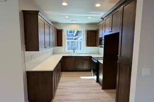 8641 NE 136th Ave, Vancouver, WA 98682 - Photo 3