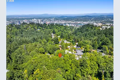 Sw Sherwood Pl #53, Portland, OR 97201 - Photo 3