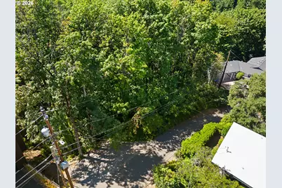 Sw Sherwood Pl #53, Portland, OR 97201 - Photo 5