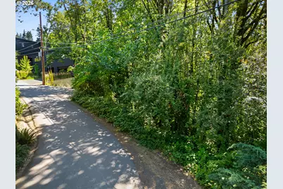 Sw Sherwood Pl #53, Portland, OR 97201 - Photo 7