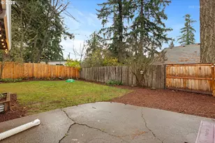 410 SW Ivy Rd, Estacada, OR 97023 - Photo 27