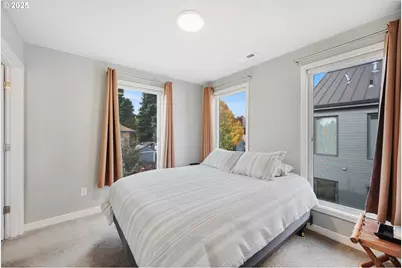 1603 SE Glenwood St, Portland, OR 97202 - Photo 13