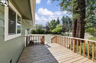 25412 Jeans Rd, Veneta, OR 97487 - Photo 7