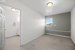 557 Plat B Rd, Sutherlin, OR 97479 - Photo 19