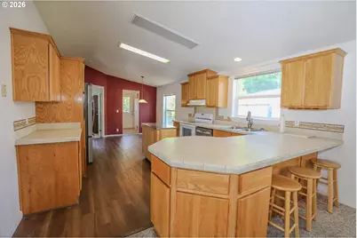 230 Owyhee Ln, Roseburg, OR 97471 - Photo 13